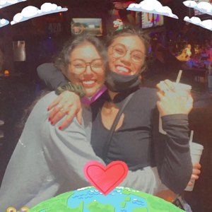 Meet your Posher, Iris